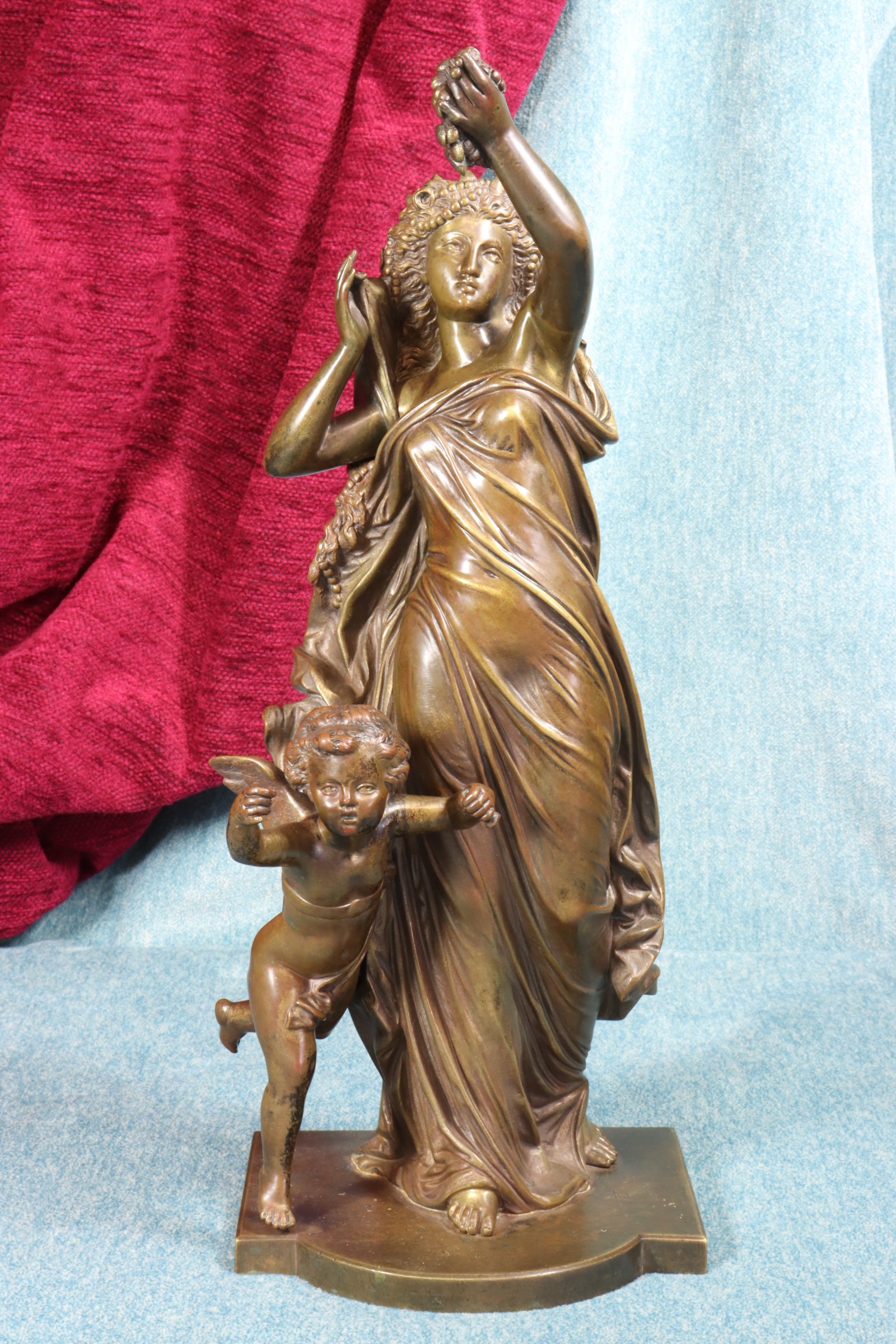 Antiguedades de ESCULTURA MUJER CON ANGELITO FIRMADA FRANÇOIS MAGE  