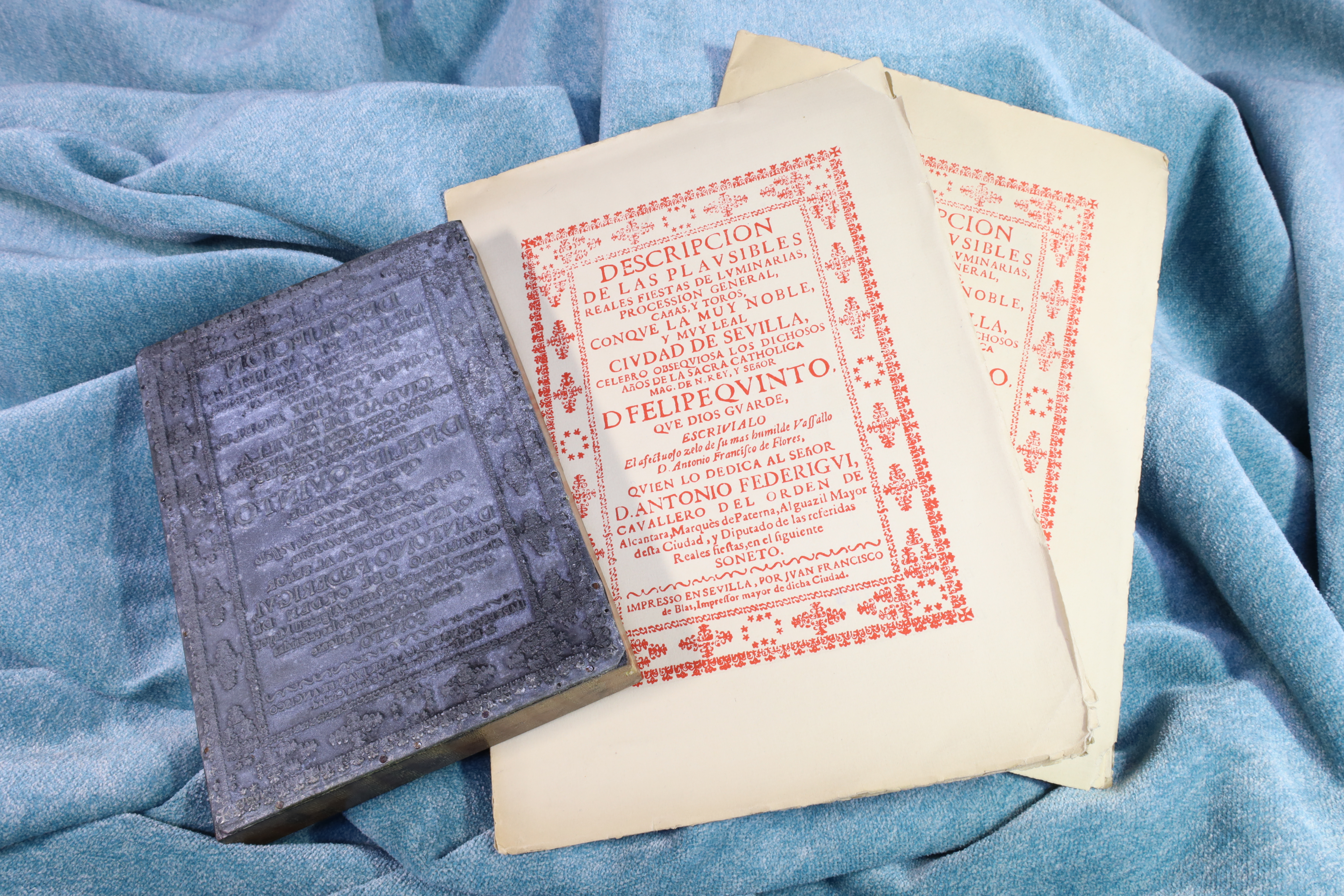 Antiguedades de PLANCHA DE GRABADO Y SUS CORRESPONDIENTES LIBRETOS SXX  